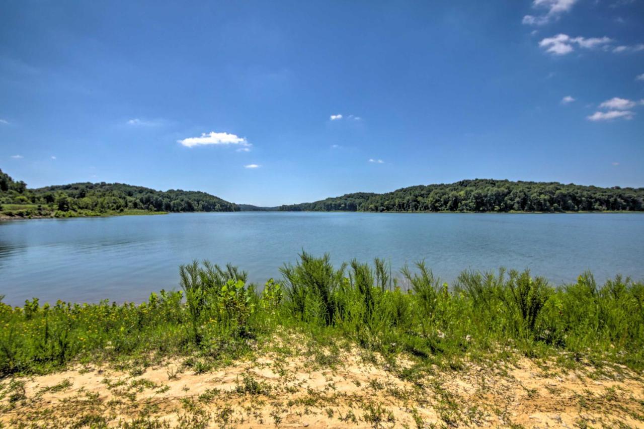 Modern Eckerty Home With Deck On Patoka Lake! Taswell Exterior foto